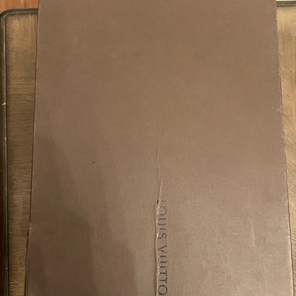 Louis Vuitton 3 Strap Trainer - Size 10 Men’s - Picture 16 of 16